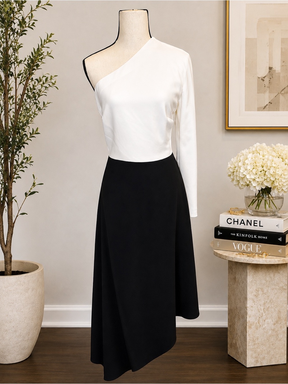 ESCADA Dahara One Shoulder Asymmetric
Colorblock Midi Dress 40